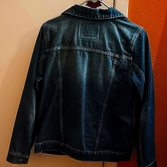 A medium sized denim jacket for ages 10-12 - Picture 2 of 2
